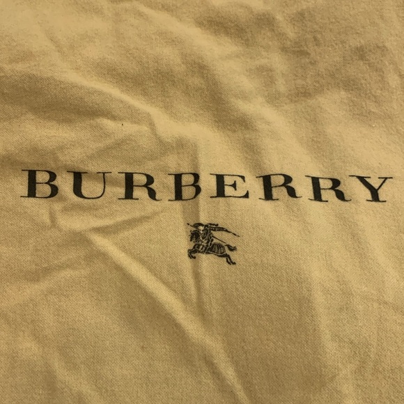 Burberry Black/White Nova Check Canvas And Leather Buckle Hobo - Picture 17 of 17